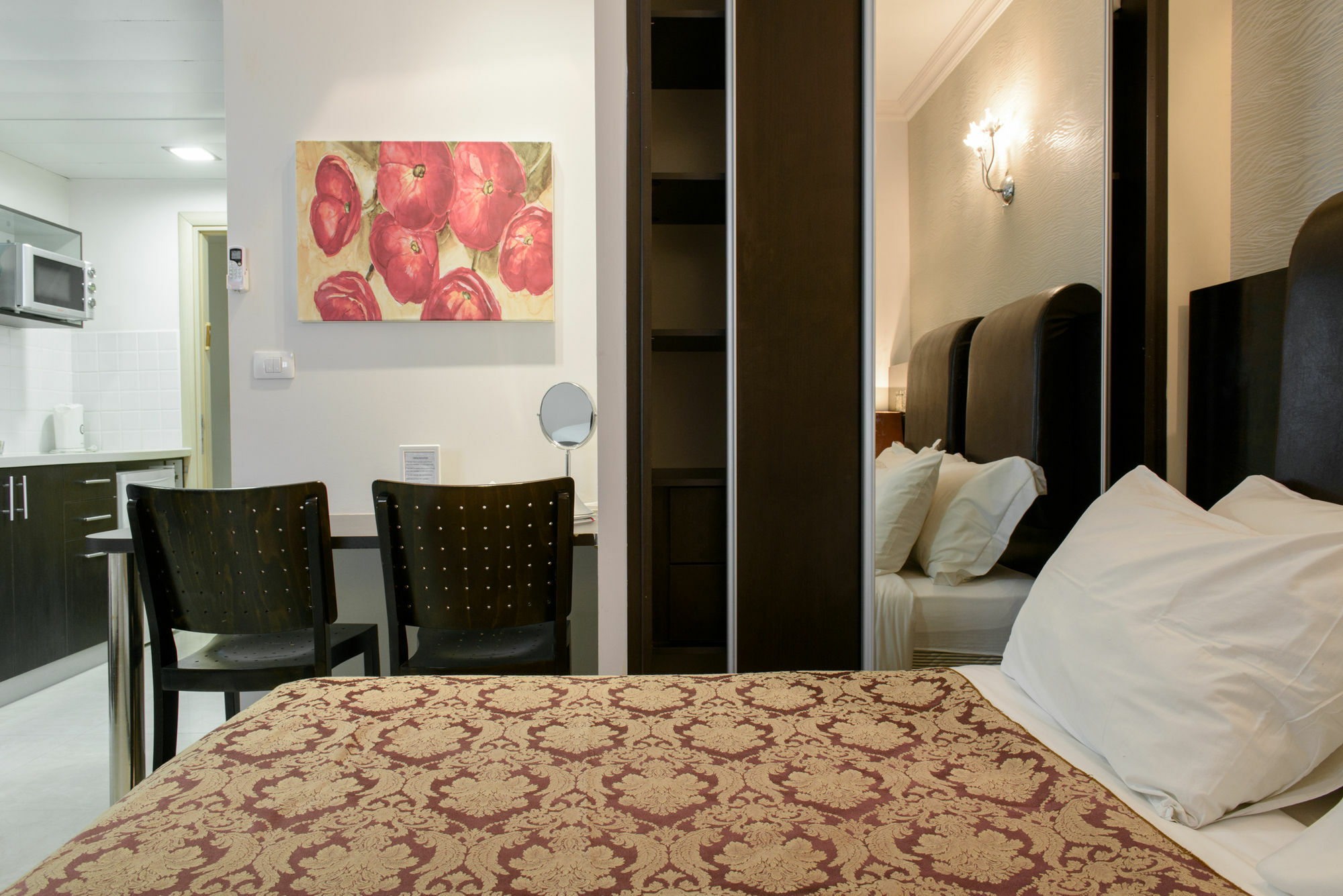 Royalty Suites Tel Aviv Eksteriør billede